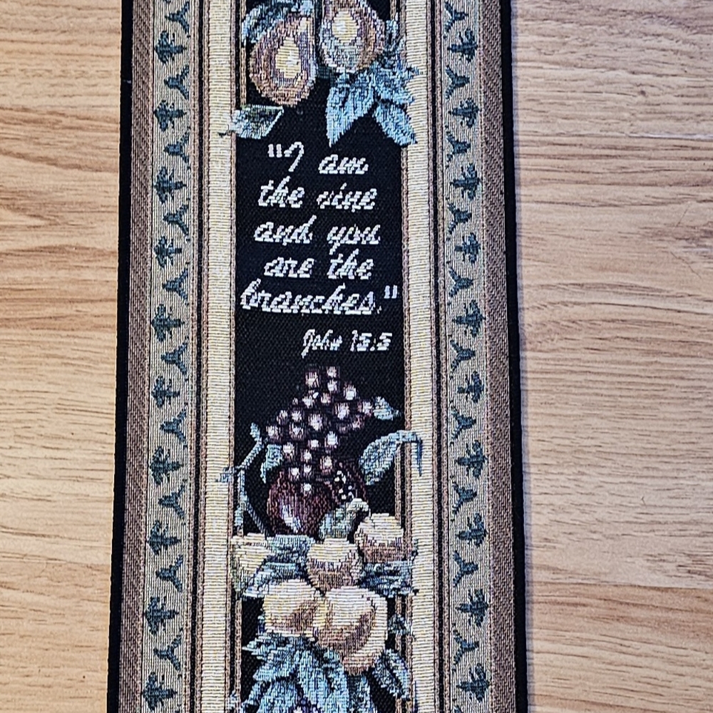 Decorative Tapestry Wall Hanging with Fruit Design